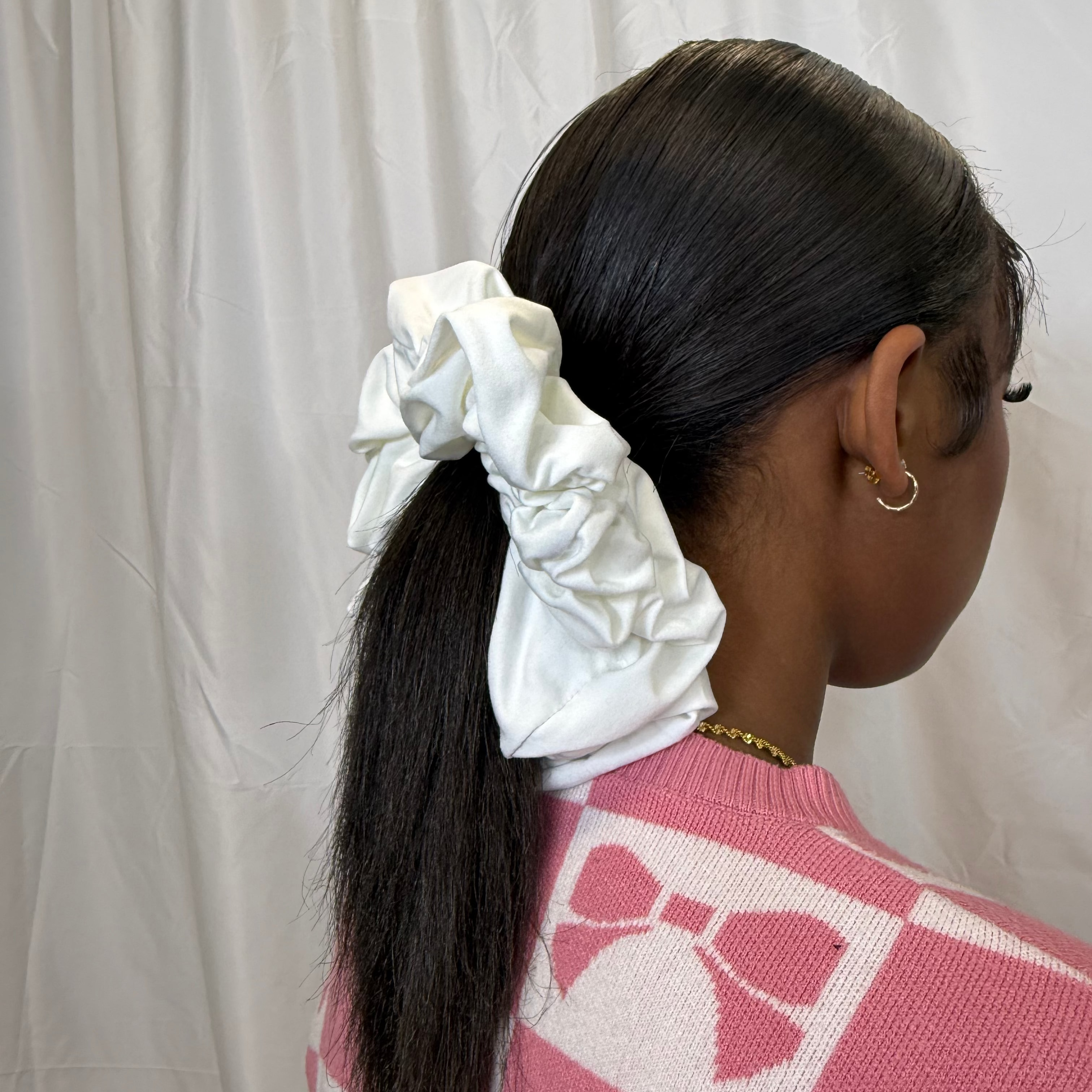 MEGA SCRUNCHIES: RED + CREAM